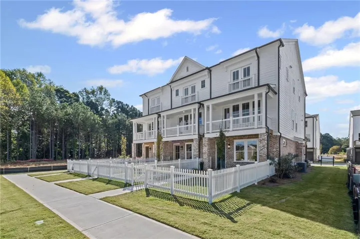 217 Village Overlook Unit H3, Canton, Georgia 30114