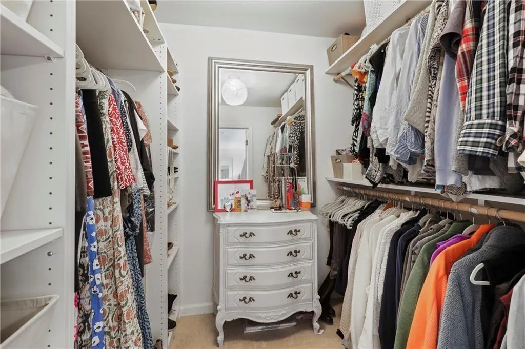 770 Weatherly Lane, Atlanta, Georgia 30328, 5 Bedrooms Bedrooms, ,2 BathroomsBathrooms,Residential,Sold,770 Weatherly Lane,6880981