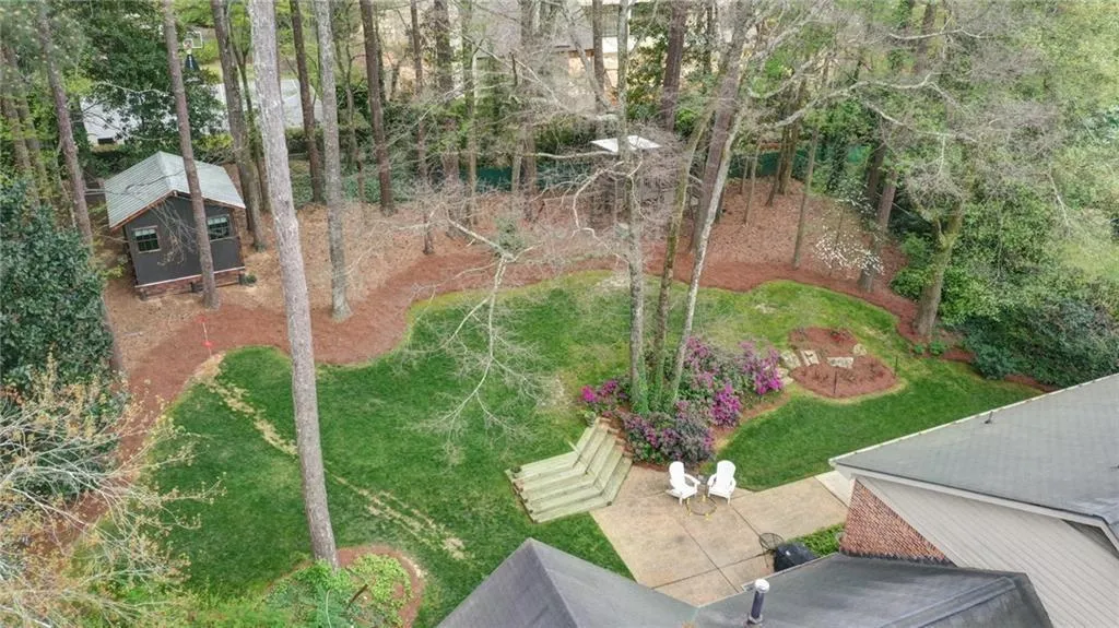 770 Weatherly Lane, Atlanta, Georgia 30328, 5 Bedrooms Bedrooms, ,2 BathroomsBathrooms,Residential,Sold,770 Weatherly Lane,6880981