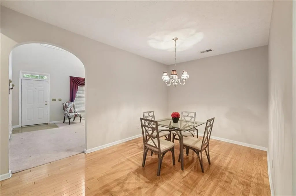 1640 Jackson Way Nw, Atlanta, Georgia 30318, 2 Bedrooms Bedrooms, ,2 BathroomsBathrooms,Residential,For Sale,1640 Jackson Way Nw,7624973