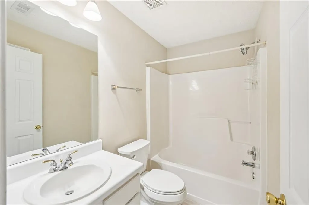 1640 Jackson Way Nw, Atlanta, Georgia 30318, 2 Bedrooms Bedrooms, ,2 BathroomsBathrooms,Residential,For Sale,1640 Jackson Way Nw,7624973