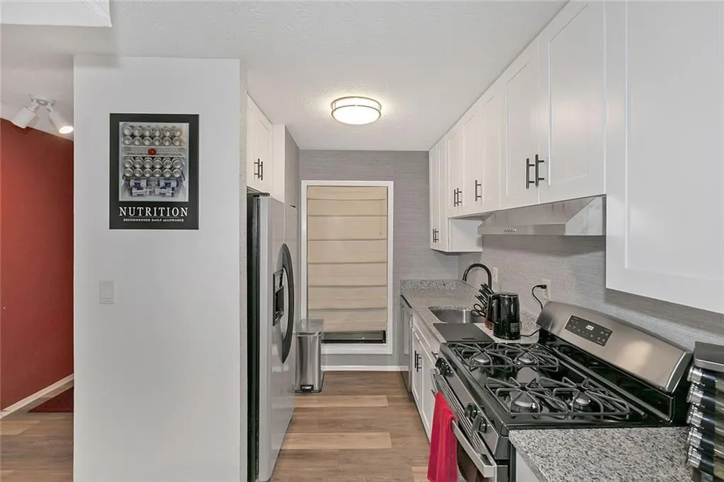 1402 Woodcliff Drive, Sandy Springs, Georgia 30350, 1 Bedroom Bedrooms, ,1 BathroomBathrooms,Residential,Sold,1402 Woodcliff Drive,6912190