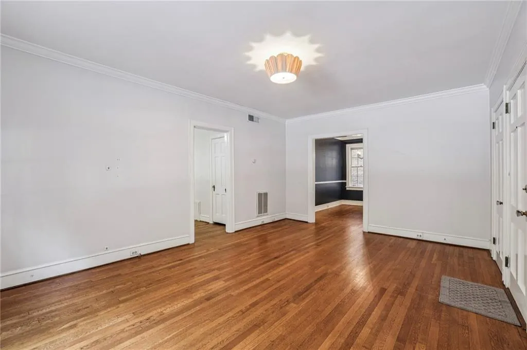 8 Collier Road Unit A1, Atlanta, Georgia 30309, 2 Bedrooms Bedrooms, ,1 BathroomBathrooms,Residential,For Sale,8 Collier Road Unit A1,7661144