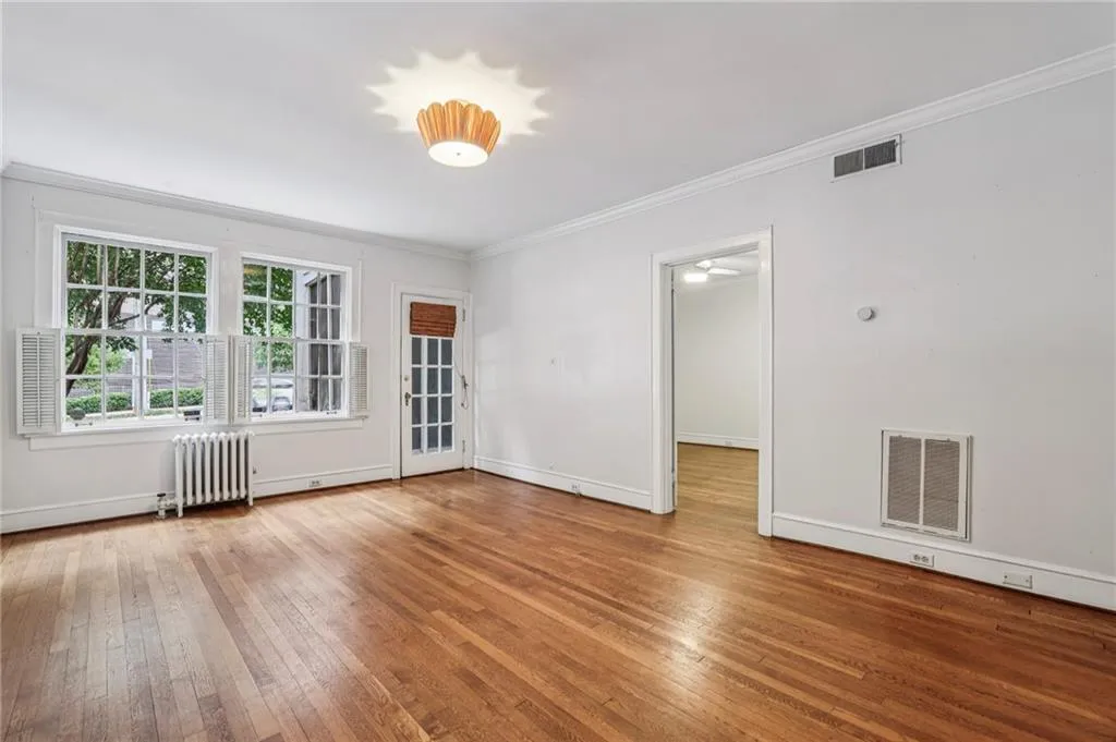 8 Collier Road Unit A1, Atlanta, Georgia 30309, 2 Bedrooms Bedrooms, ,1 BathroomBathrooms,Residential,For Sale,8 Collier Road Unit A1,7661144
