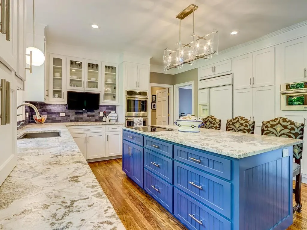 9460 Huntcliff Trce, Sandy Springs, Georgia 30350, 6 Bedrooms Bedrooms, ,4 BathroomsBathrooms,Residential,Sold,9460 Huntcliff Trce,6876731
