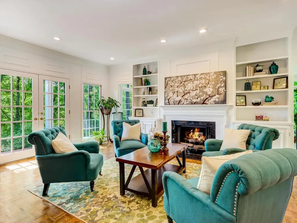 9460 Huntcliff Trce, Sandy Springs, Georgia 30350, 6 Bedrooms Bedrooms, ,4 BathroomsBathrooms,Residential,Sold,9460 Huntcliff Trce,6876731