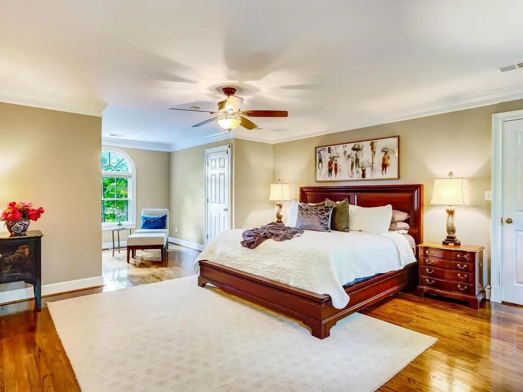 9460 Huntcliff Trce, Sandy Springs, Georgia 30350, 6 Bedrooms Bedrooms, ,4 BathroomsBathrooms,Residential,Sold,9460 Huntcliff Trce,6876731