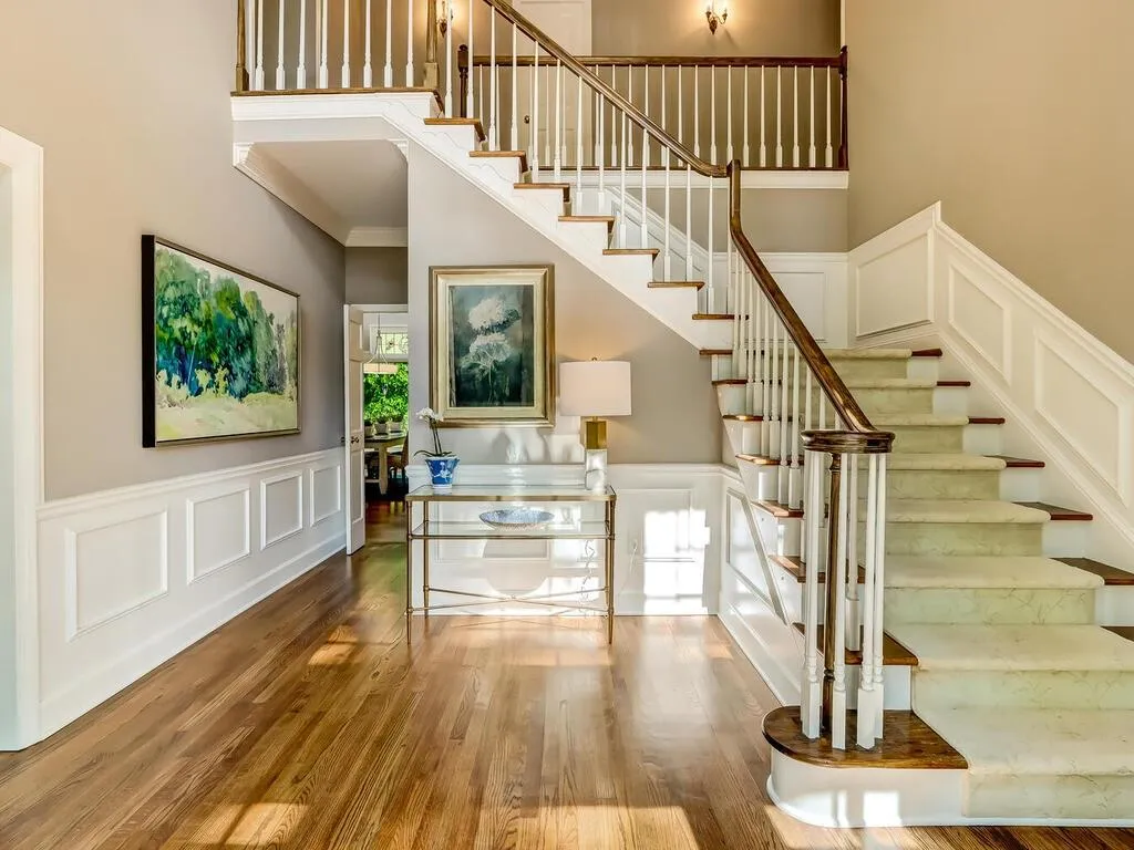 9460 Huntcliff Trce, Sandy Springs, Georgia 30350, 6 Bedrooms Bedrooms, ,4 BathroomsBathrooms,Residential,Sold,9460 Huntcliff Trce,6876731
