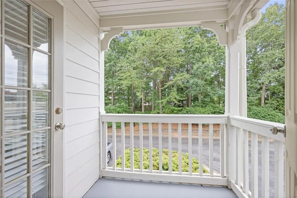 911 Hollyfax Circle Ne, Atlanta, Georgia 30328, 2 Bedrooms Bedrooms, ,2 BathroomsBathrooms,Residential,For Sale,911 Hollyfax Circle Ne,7726025