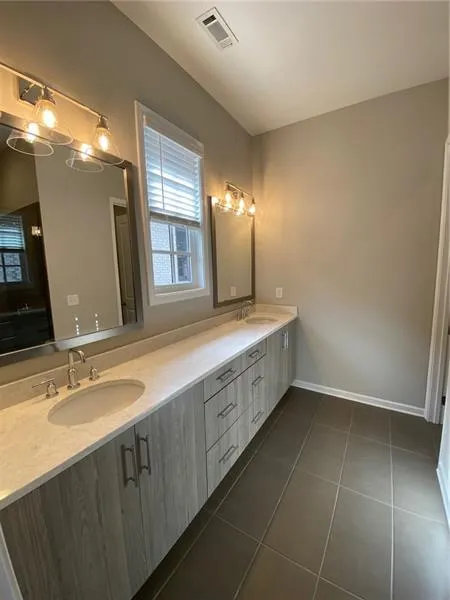6615 Sterling Drive Drive Unit 653, Sandy Springs, Georgia 30328, 1 Bedroom Bedrooms, ,1 BathroomBathrooms,Residential,Sold,6615 Sterling Drive Drive Unit 653,6651709