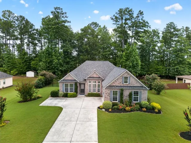 155 Savannah Drive, Senoia, Georgia 30276