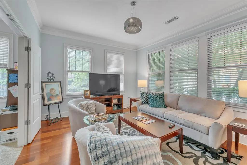 3621 Vinings Slope Se Unit 3202, Atlanta, Georgia 30339, 2 Bedrooms Bedrooms, ,2 BathroomsBathrooms,Residential,For Sale,3621 Vinings Slope Se Unit 3202,7452127