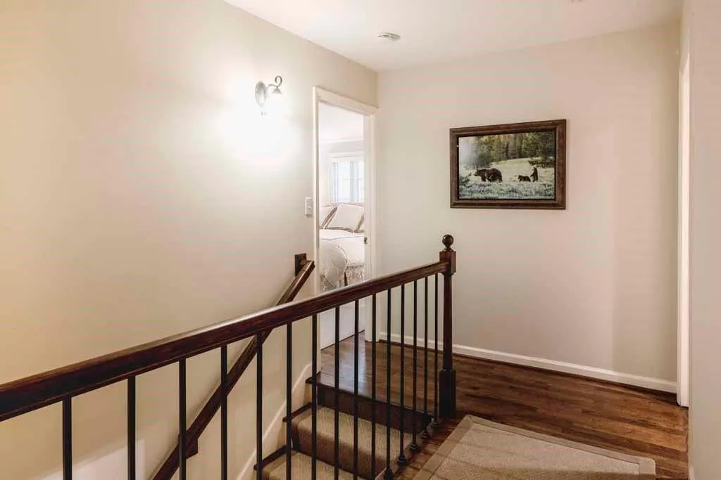 1060 Mountain Creek Trail, Sandy Springs, Georgia 30328, 4 Bedrooms Bedrooms, ,3 BathroomsBathrooms,Residential,Sold,1060 Mountain Creek Trail,7200622