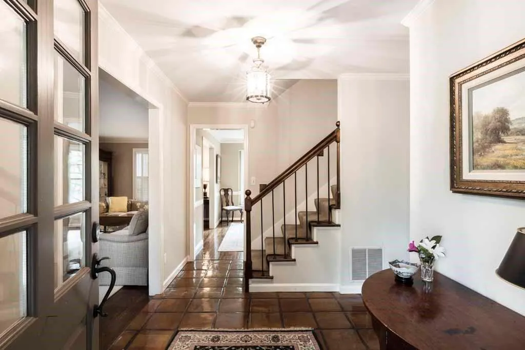 1060 Mountain Creek Trail, Sandy Springs, Georgia 30328, 4 Bedrooms Bedrooms, ,3 BathroomsBathrooms,Residential,Sold,1060 Mountain Creek Trail,7200622