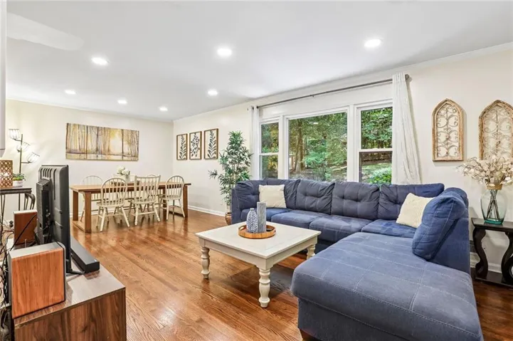 4372 Ashwoody Trail Ne, Atlanta, Georgia 30319