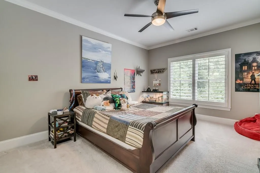 20 W Belle Isle Road, Sandy Springs, Georgia 30342, 5 Bedrooms Bedrooms, ,4 BathroomsBathrooms,Residential,Sold,20 W Belle Isle Road,6096099