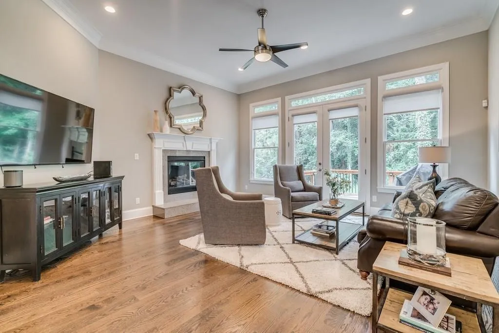 20 W Belle Isle Road, Sandy Springs, Georgia 30342, 5 Bedrooms Bedrooms, ,4 BathroomsBathrooms,Residential,Sold,20 W Belle Isle Road,6096099