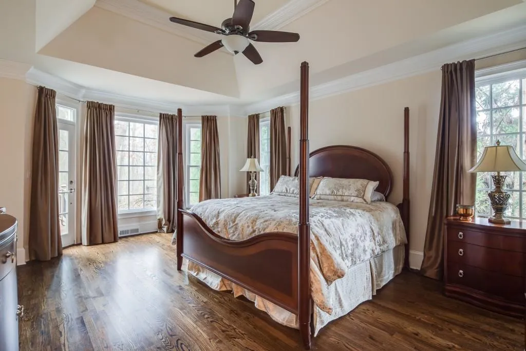 570 Avignon Court, Sandy Springs, Georgia 30350, 4 Bedrooms Bedrooms, ,3 BathroomsBathrooms,Residential,Sold,570 Avignon Court,6675596