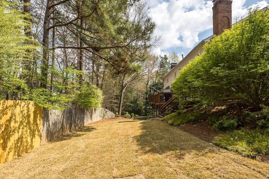 7615 Wolf Brook Drive, Sandy Springs, Georgia 30350, 5 Bedrooms Bedrooms, ,4 BathroomsBathrooms,Residential,Sold,7615 Wolf Brook Drive,6514029