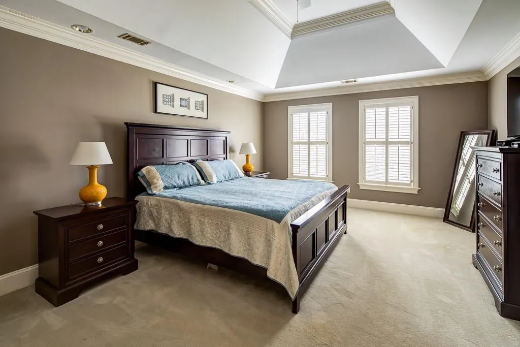 7615 Wolf Brook Drive, Sandy Springs, Georgia 30350, 5 Bedrooms Bedrooms, ,4 BathroomsBathrooms,Residential,Sold,7615 Wolf Brook Drive,6514029