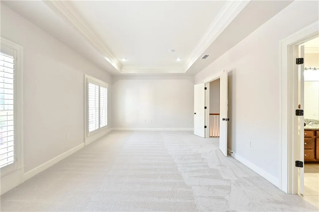 211 Riversgate Drive, Atlanta, Georgia 30339, 3 Bedrooms Bedrooms, ,3 BathroomsBathrooms,Residential,Sold,211 Riversgate Drive,6797108