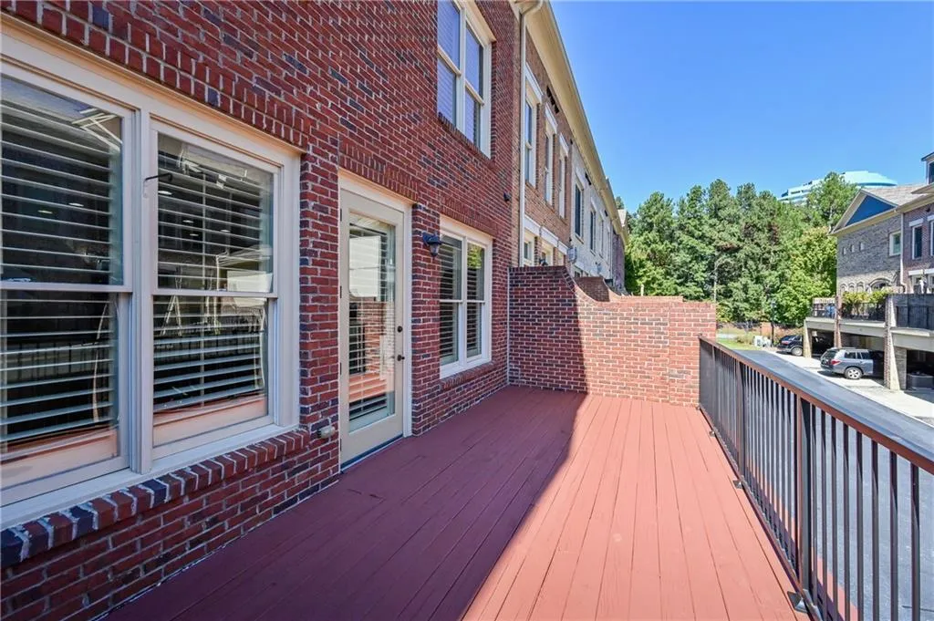 211 Riversgate Drive, Atlanta, Georgia 30339, 3 Bedrooms Bedrooms, ,3 BathroomsBathrooms,Residential,Sold,211 Riversgate Drive,6797108