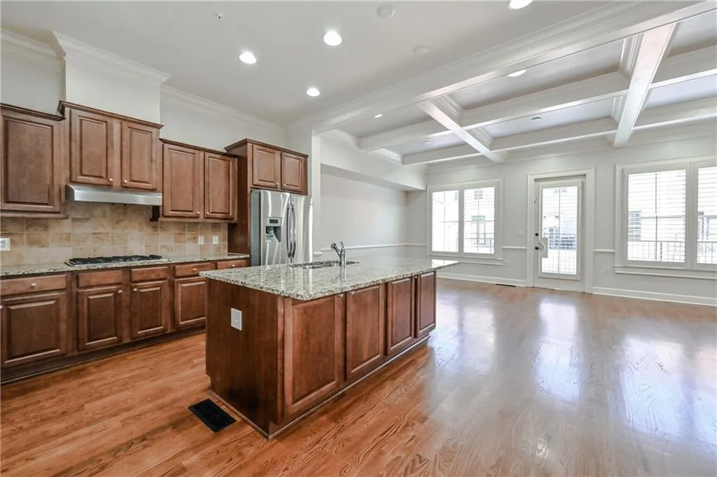 211 Riversgate Drive, Atlanta, Georgia 30339, 3 Bedrooms Bedrooms, ,3 BathroomsBathrooms,Residential,Sold,211 Riversgate Drive,6797108