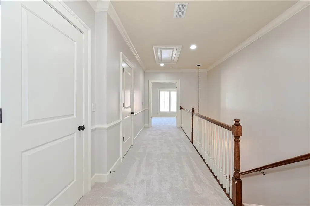 211 Riversgate Drive, Atlanta, Georgia 30339, 3 Bedrooms Bedrooms, ,3 BathroomsBathrooms,Residential,Sold,211 Riversgate Drive,6797108