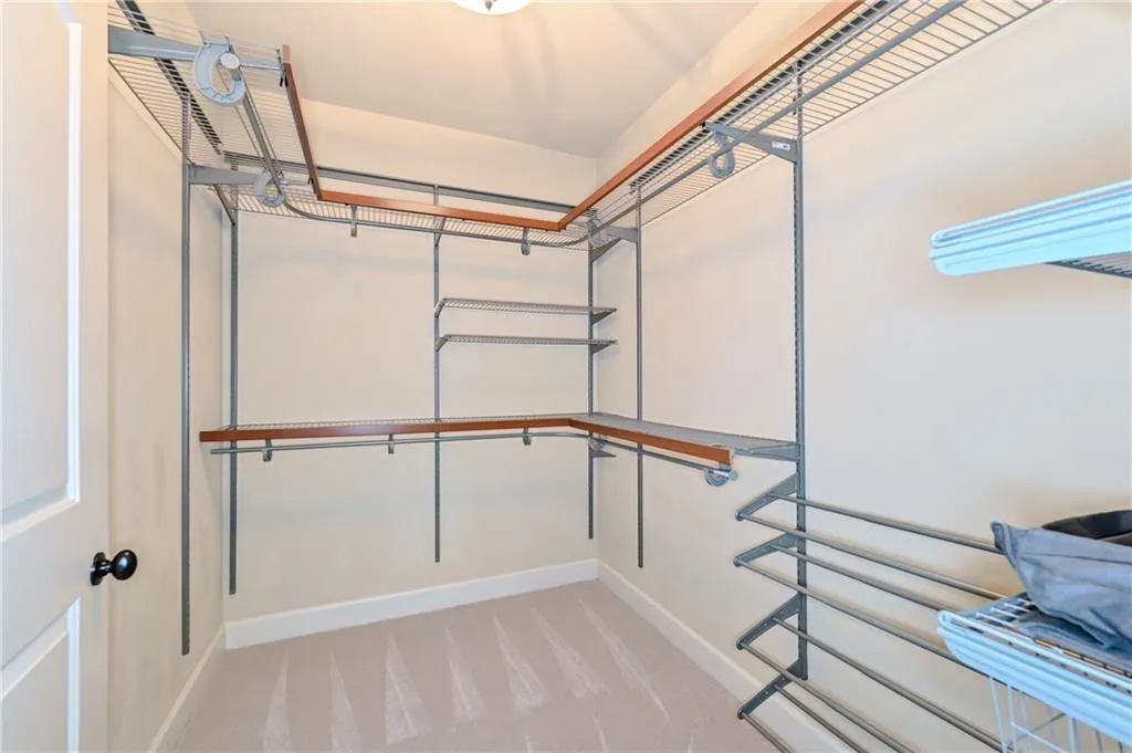 211 Riversgate Drive, Atlanta, Georgia 30339, 3 Bedrooms Bedrooms, ,3 BathroomsBathrooms,Residential,Sold,211 Riversgate Drive,6797108