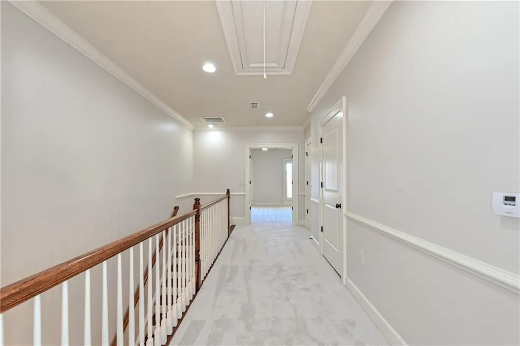 211 Riversgate Drive, Atlanta, Georgia 30339, 3 Bedrooms Bedrooms, ,3 BathroomsBathrooms,Residential,Sold,211 Riversgate Drive,6797108