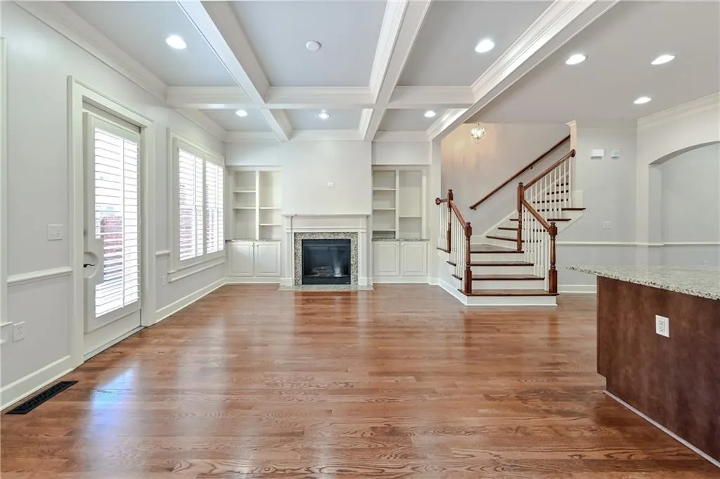 211 Riversgate Drive, Atlanta, Georgia 30339, 3 Bedrooms Bedrooms, ,3 BathroomsBathrooms,Residential,Sold,211 Riversgate Drive,6797108