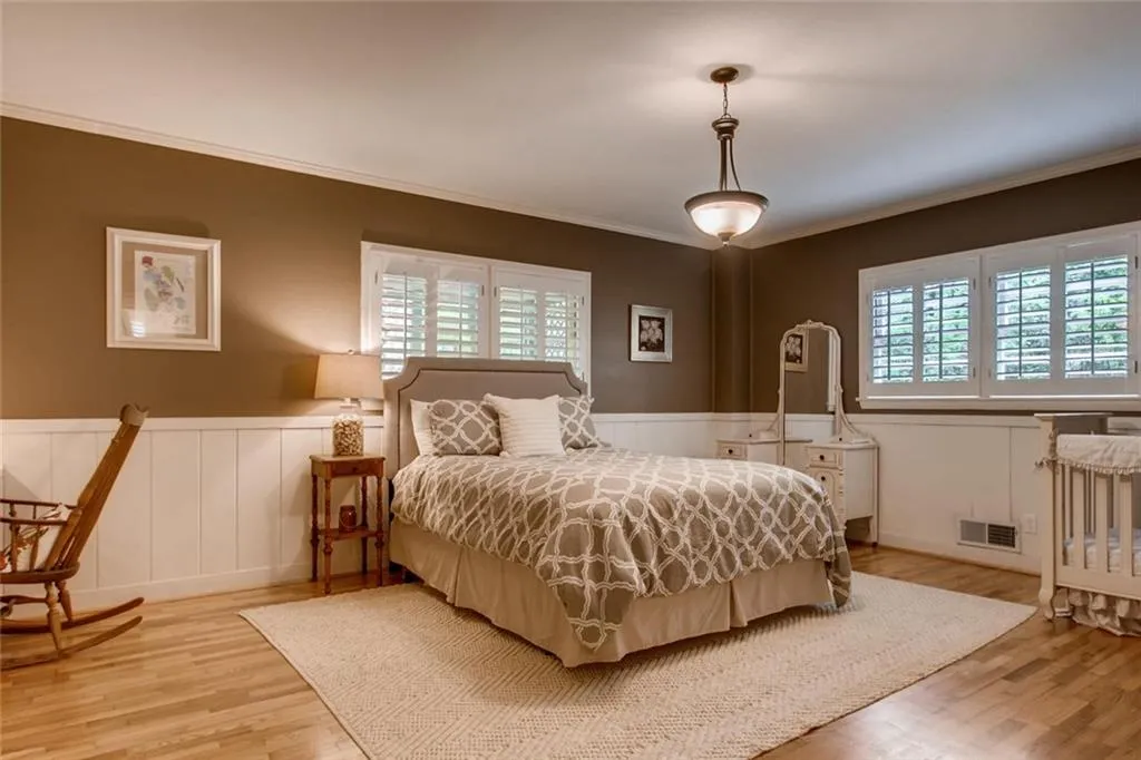 435 Forest Hills Drive Ne, Atlanta, Georgia 30342, 3 Bedrooms Bedrooms, ,3 BathroomsBathrooms,Residential,Sold,435 Forest Hills Drive Ne,6542951