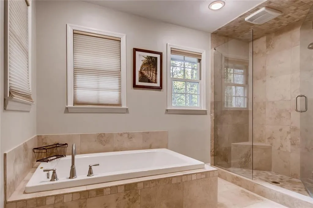 435 Forest Hills Drive Ne, Atlanta, Georgia 30342, 3 Bedrooms Bedrooms, ,3 BathroomsBathrooms,Residential,Sold,435 Forest Hills Drive Ne,6542951