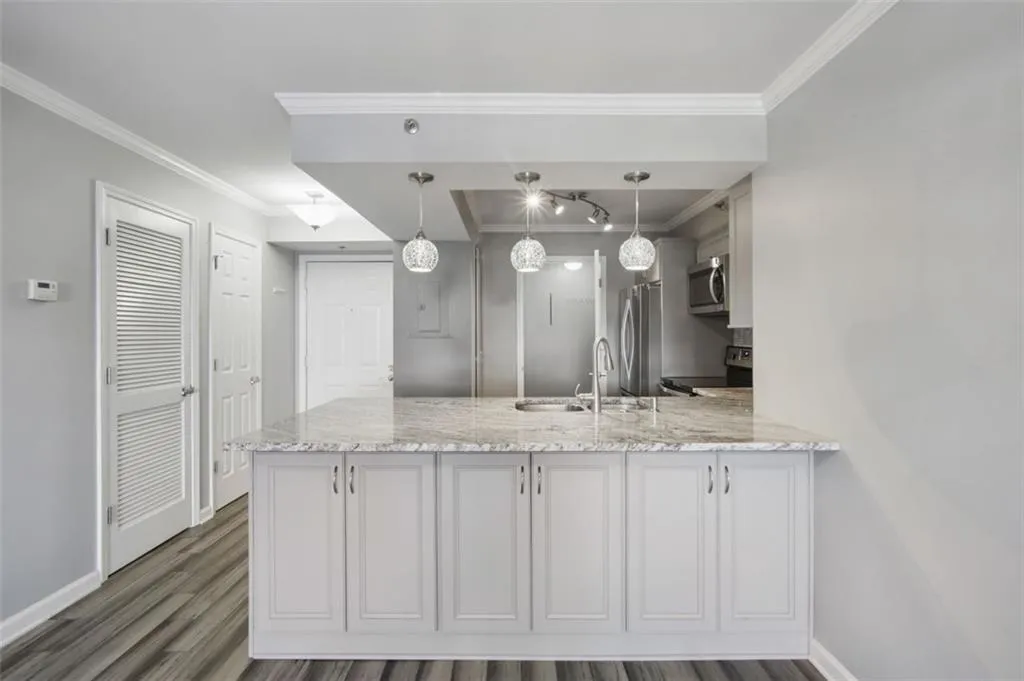 795 Hammond Drive Unit 501, Atlanta, Georgia 30328, 2 Bedrooms Bedrooms, ,1 BathroomBathrooms,Residential,Sold,795 Hammond Drive Unit 501,6974766