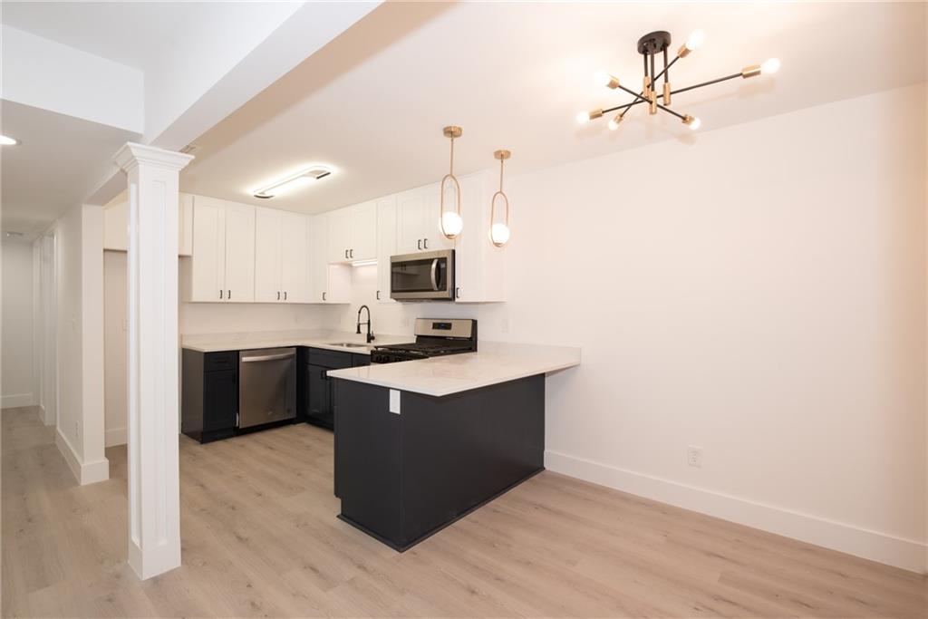 5143 Roswell Road Unit 2, Sandy Springs, Georgia 30342, 2 Bedrooms Bedrooms, ,2 BathroomsBathrooms,Residential,Sold,5143 Roswell Road Unit 2,7303460