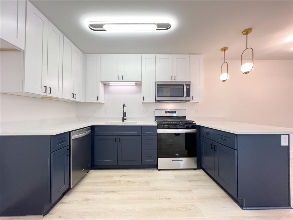 5143 Roswell Road Unit 2, Sandy Springs, Georgia 30342, 2 Bedrooms Bedrooms, ,2 BathroomsBathrooms,Residential,Sold,5143 Roswell Road Unit 2,7303460