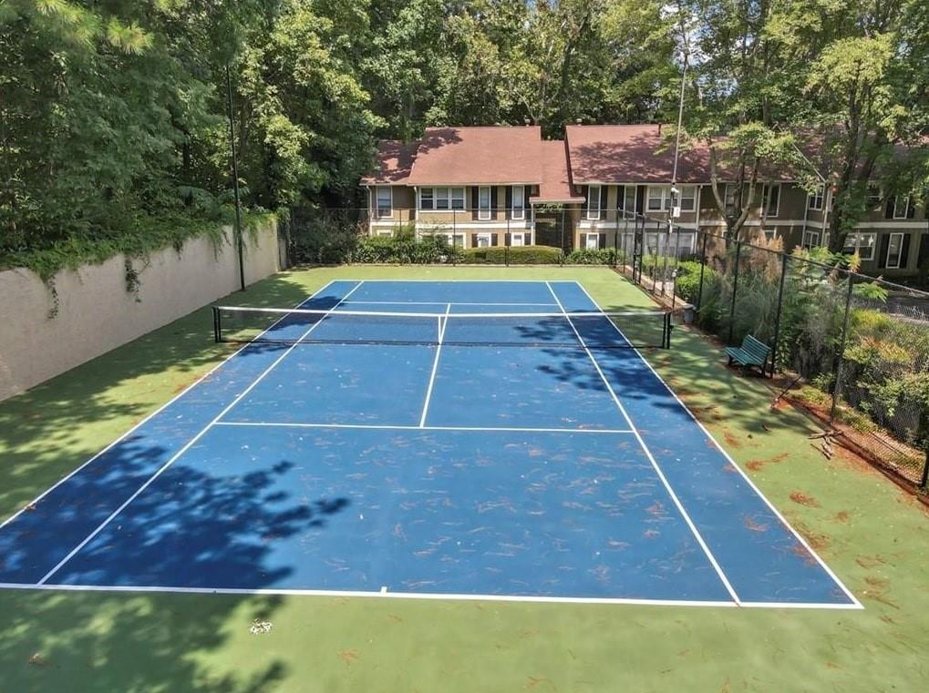 5143 Roswell Road Unit 2, Sandy Springs, Georgia 30342, 2 Bedrooms Bedrooms, ,2 BathroomsBathrooms,Residential,Sold,5143 Roswell Road Unit 2,7303460