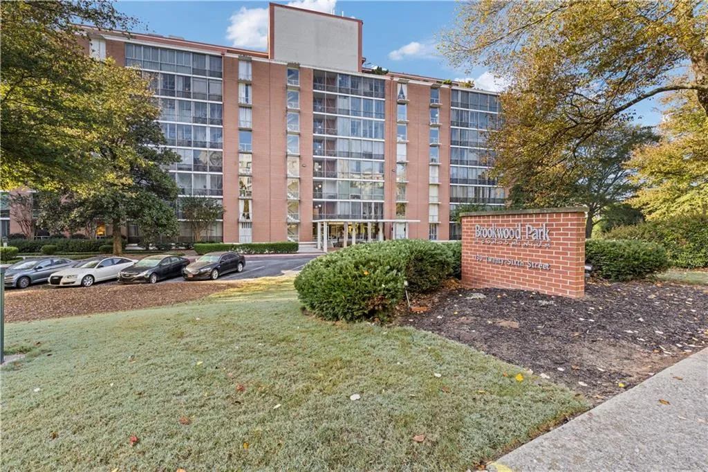 130 26th Street Unit 706, Atlanta, Georgia 30309, 2 Bedrooms Bedrooms, ,1 BathroomBathrooms,Residential,For Sale,130 26th Street Unit 706,7676523