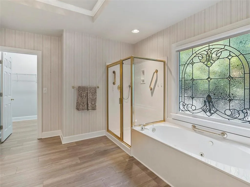 300 Craighead Drive, Sandy Springs, Georgia 30319, 4 Bedrooms Bedrooms, ,3 BathroomsBathrooms,Residential,Sold,300 Craighead Drive,6958166