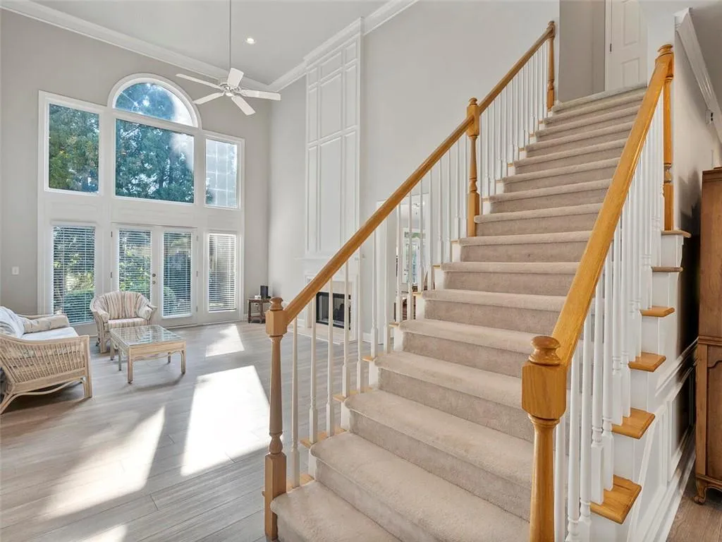 300 Craighead Drive, Sandy Springs, Georgia 30319, 4 Bedrooms Bedrooms, ,3 BathroomsBathrooms,Residential,Sold,300 Craighead Drive,6958166