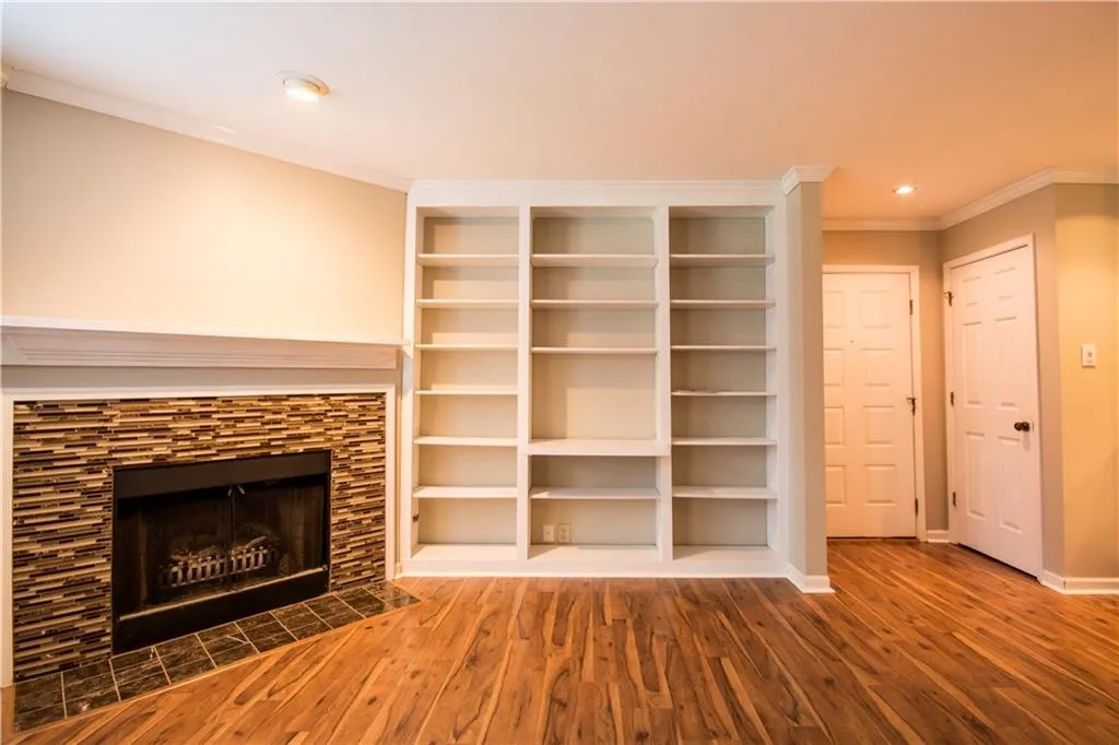 109 Barrington Hills Drive Unit 109, Sandy Springs, Georgia 30350, 2 Bedrooms Bedrooms, ,2 BathroomsBathrooms,Residential,Sold,109 Barrington Hills Drive Unit 109,5891746