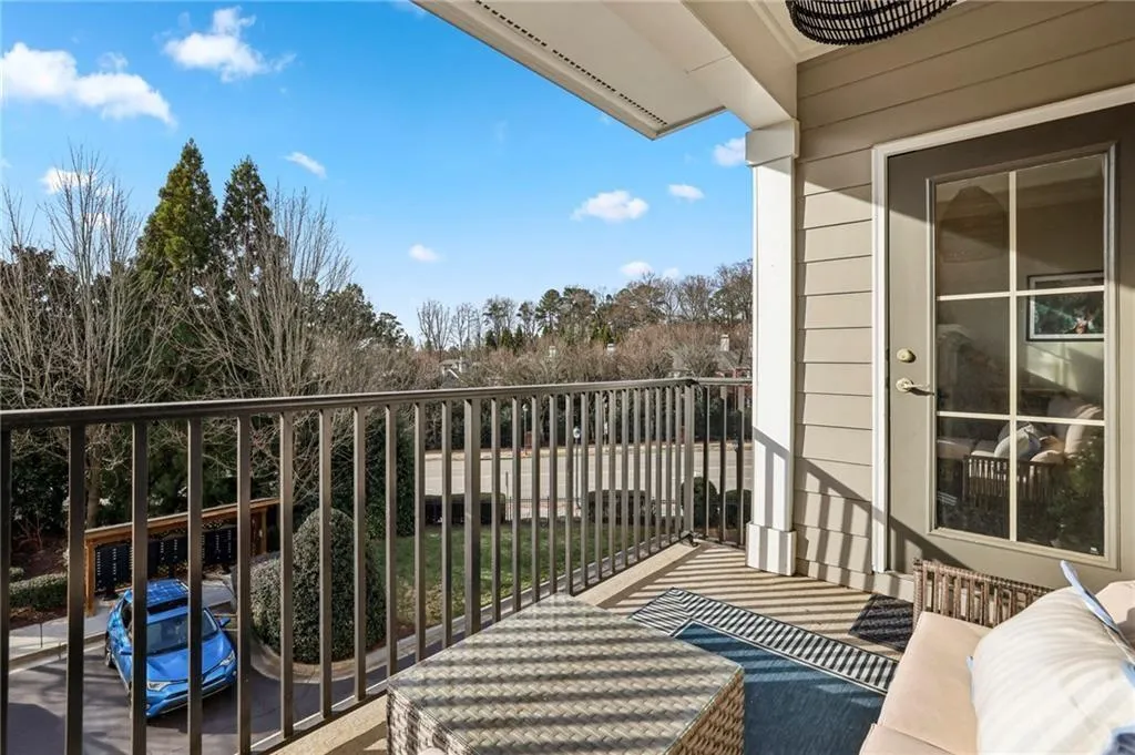 238 Le Gran Bend, Atlanta, Georgia 30328, 2 Bedrooms Bedrooms, ,2 BathroomsBathrooms,Residential,For Sale,238 Le Gran Bend,7725632