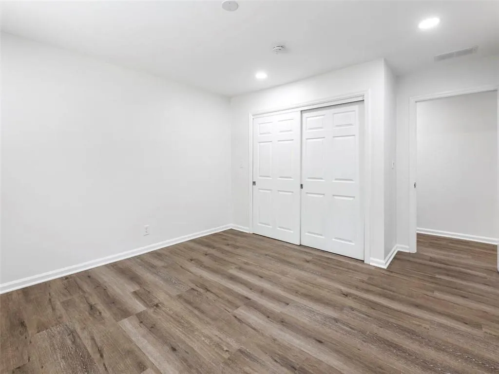 6695 Chesapeake Point Nw, Sandy Springs, Georgia 30328, 6 Bedrooms Bedrooms, ,3 BathroomsBathrooms,Residential,Sold,6695 Chesapeake Point Nw,7049025