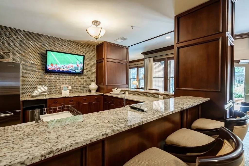 901 Abernathy Road Unit 6200, Sandy Springs, Georgia 30328, 2 Bedrooms Bedrooms, ,2 BathroomsBathrooms,Residential,Sold,901 Abernathy Road Unit 6200,6942402