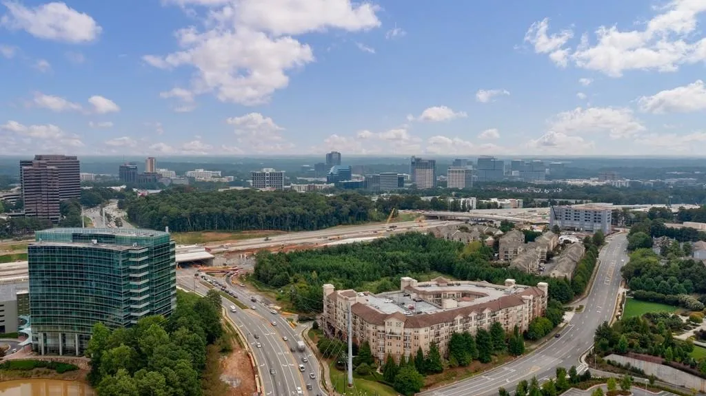 901 Abernathy Road Unit 6200, Sandy Springs, Georgia 30328, 2 Bedrooms Bedrooms, ,2 BathroomsBathrooms,Residential,Sold,901 Abernathy Road Unit 6200,6942402
