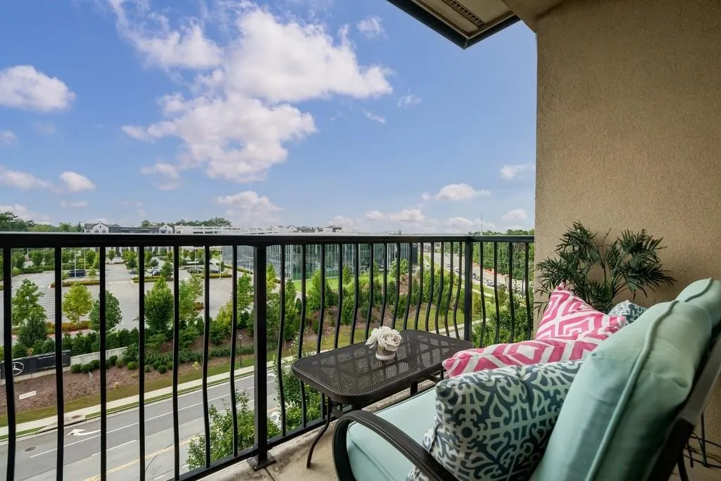 901 Abernathy Road Unit 6200, Sandy Springs, Georgia 30328, 2 Bedrooms Bedrooms, ,2 BathroomsBathrooms,Residential,Sold,901 Abernathy Road Unit 6200,6942402