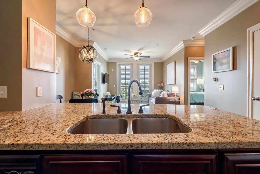 901 Abernathy Road Unit 6200, Sandy Springs, Georgia 30328, 2 Bedrooms Bedrooms, ,2 BathroomsBathrooms,Residential,Sold,901 Abernathy Road Unit 6200,6942402