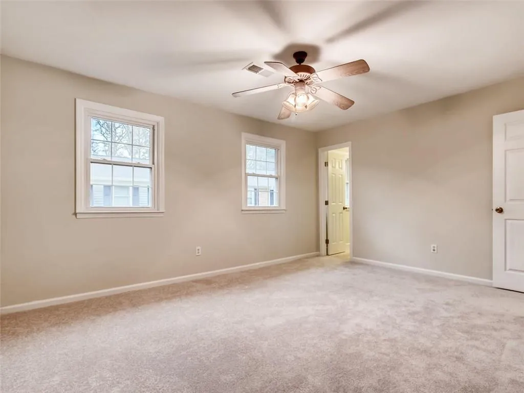 6520 Roswell Road Unit 95, Sandy Springs, Georgia 30328, 3 Bedrooms Bedrooms, ,2 BathroomsBathrooms,Residential,Sold,6520 Roswell Road Unit 95,6115628