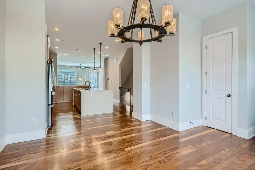 305 Alderwood Lane, Sandy Springs, Georgia 30328, 3 Bedrooms Bedrooms, ,3 BathroomsBathrooms,Residential,Sold,305 Alderwood Lane,7020149