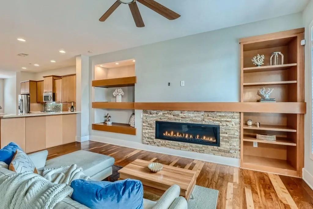305 Alderwood Lane, Sandy Springs, Georgia 30328, 3 Bedrooms Bedrooms, ,3 BathroomsBathrooms,Residential,Sold,305 Alderwood Lane,7020149